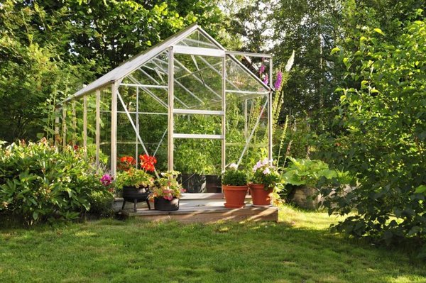 Cultiver son jardin dans une serre
