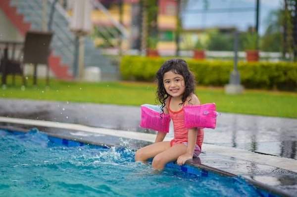 10 Idées Créatives pour l'Aménagement de votre Jardin avec Piscine